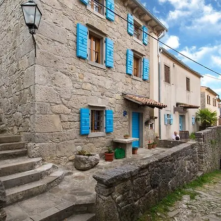 House Vera